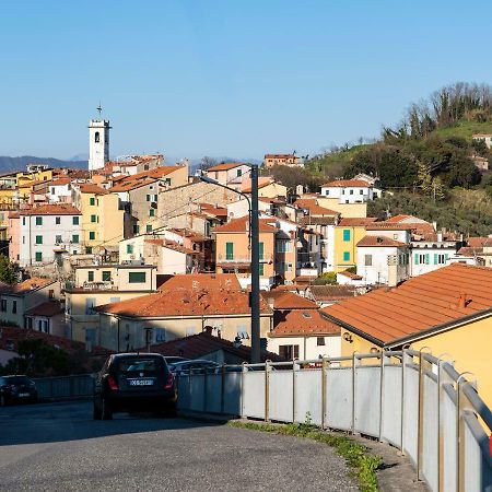 ラ・スペツィアLa Terrazza Sul Golfoアパートメント エクステリア 写真