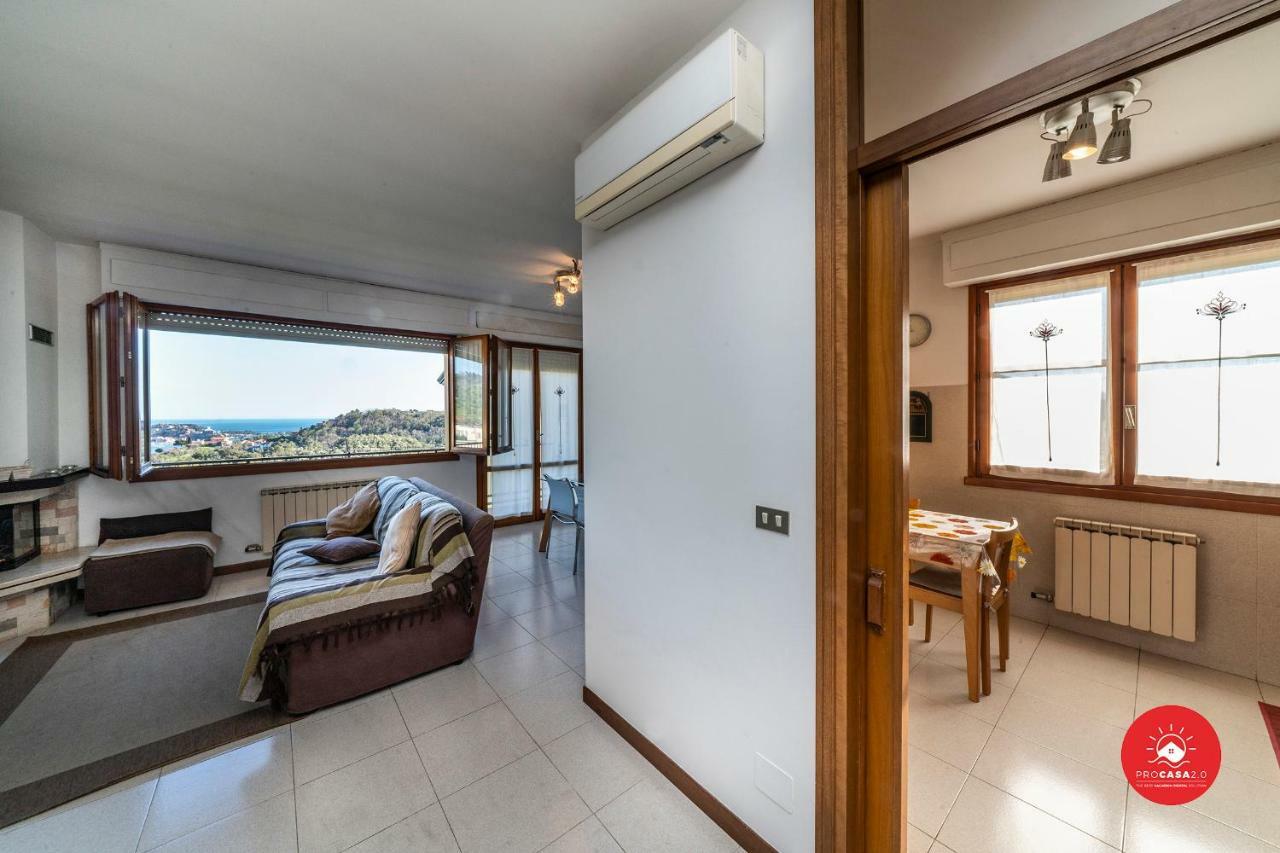 ラ・スペツィアLa Terrazza Sul Golfoアパートメント エクステリア 写真